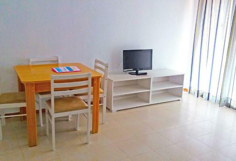 スタンダードスタジオ, Apartamentos Bernat Pie de Playa 3000