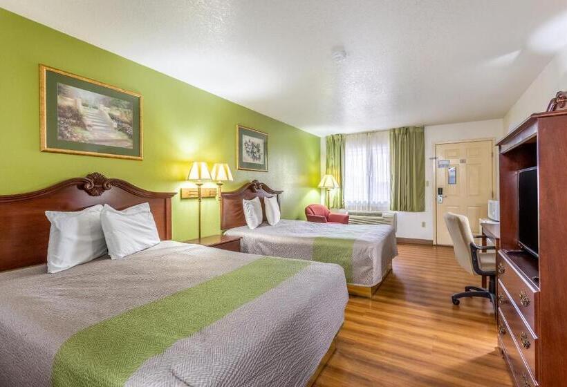 Номер Стандарт 2 Двуспальные Кровати, Rodeway Inn