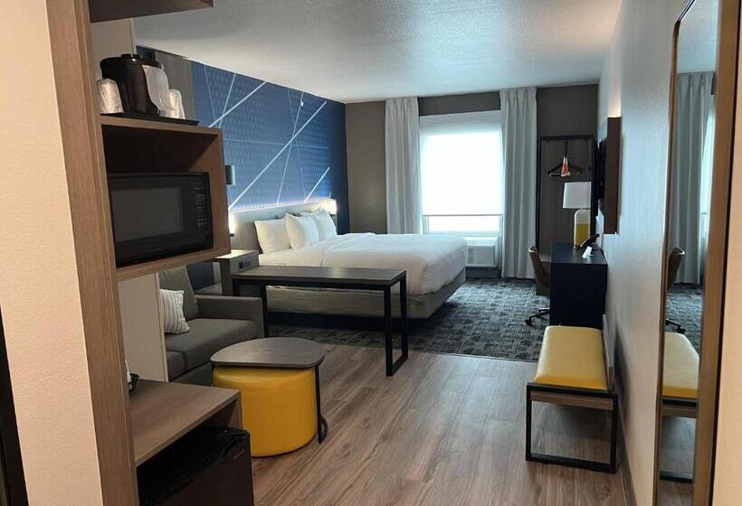 Номер Стандарт Кровать Кинг Адаптированный для Инвалидов, Comfort Inn & Suites New Port Richey Downtown District