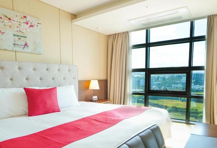 سوییت, Ramada By Wyndham Jeju Hamdeok