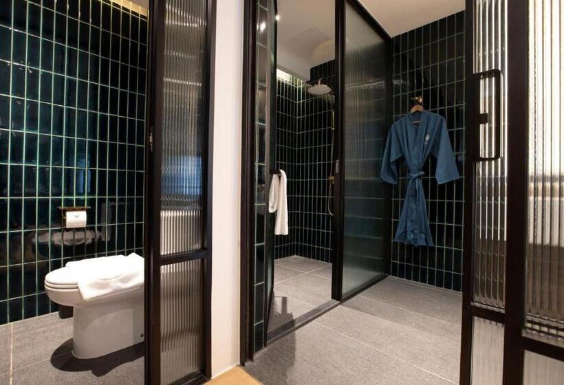 سوییت خانوادگی, The Luma Hotel, A Member Of Design Hotels