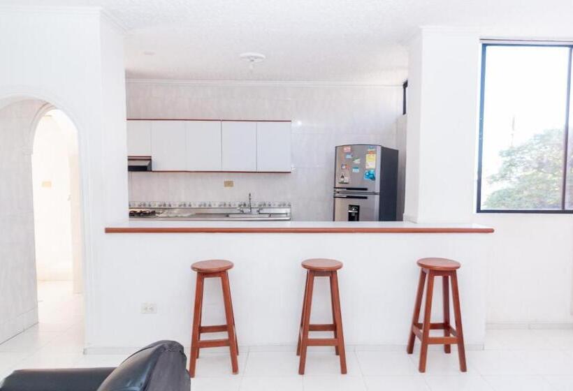 Apartamento 1 Dormitório Vista Mar, Edificio Sandra