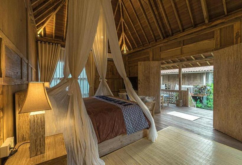 Номер Deluxe, Kirani Joglo Villa Bali By Mahaputra