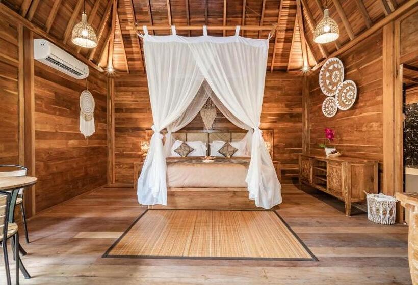 Люкс, Kirani Joglo Villa Bali By Mahaputra