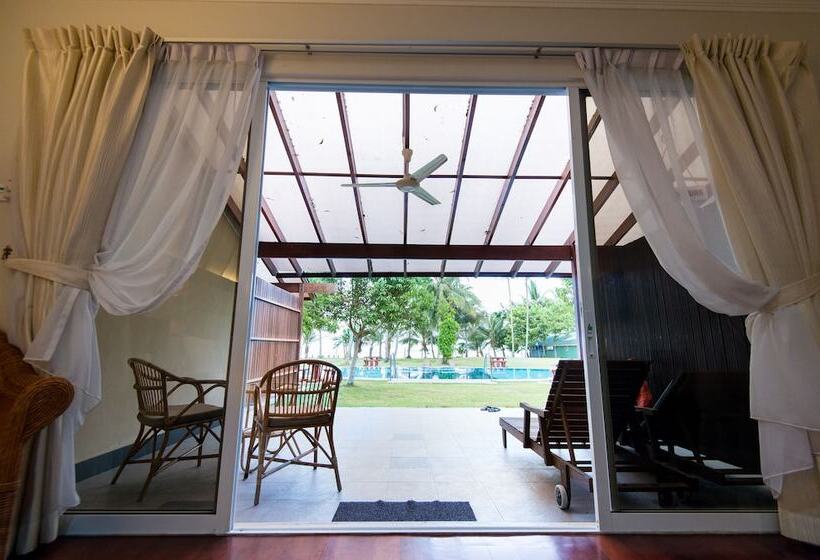 디럭스 룸 바다 전망, Langkah Syabas Beach Resort