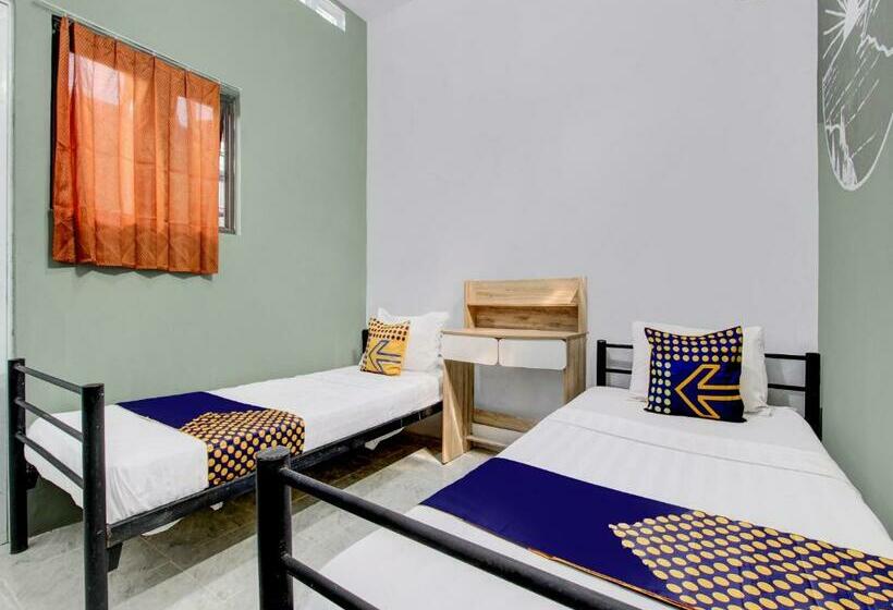 Номер Economy, Spot On 92490 Casa Homestay Syariah