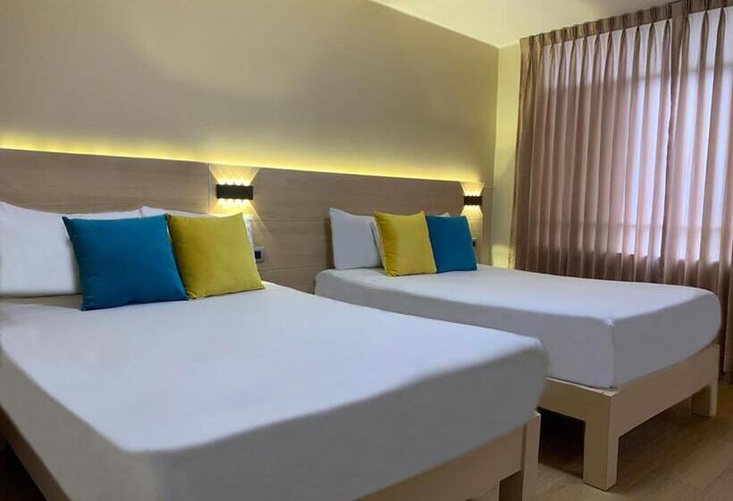 Номер Стандарт Трехместный, Acuario Hotel & Suite