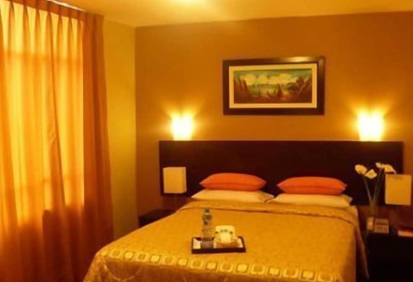 Номер Стандарт Трехместный, Acuario Hotel & Suite