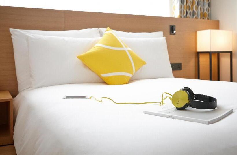 Quarto Superior, L7 Myeongdong By Lotte