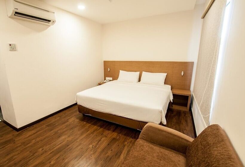 Номер Стандарт, Nagoya Inn