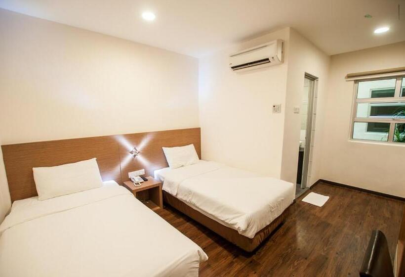 Номер Стандарт, Nagoya Inn