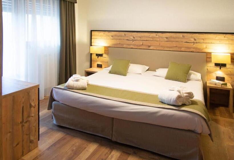 اتاق استاندارد چهار تخته, Th La Thuile   Planibel
