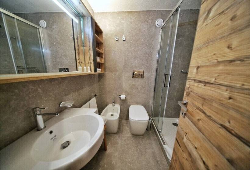 4인용 스탠다드 룸, Th La Thuile   Planibel