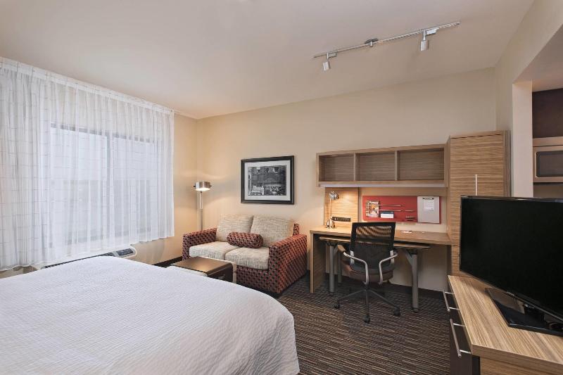 스탠다드 스튜디오 킹침대, Towneplace Suites By Marriott Des Moines West/jordan Creek