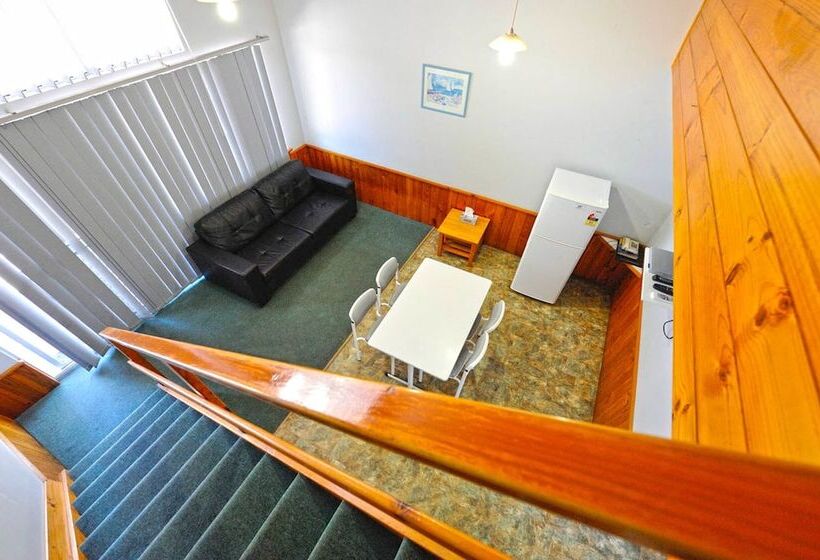 带2个卧室的公寓, Abrolhos Reef Lodge