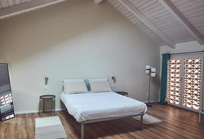 Полулюкс Вид на Сад, Cascina Cortese