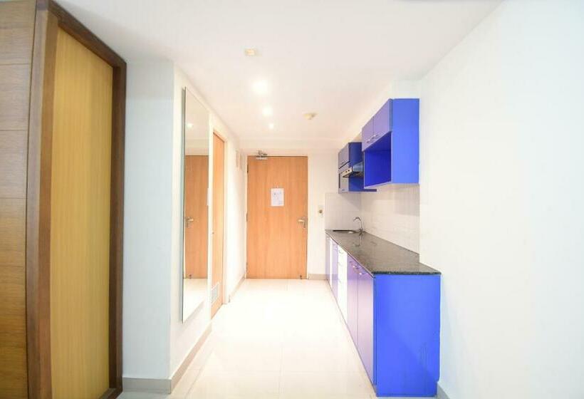 带阳台套房, The Xen Suites, Kolkata Airport