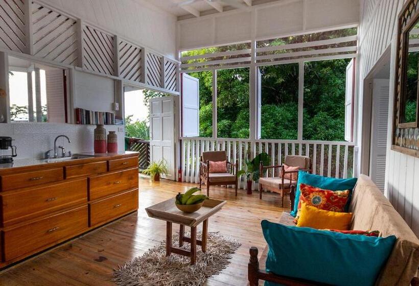 اتاق استاندارد با بالکن, Guava Shores Castara