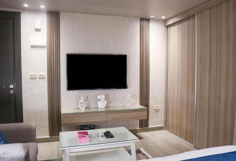 اتاق اکونومی, Red Carpet Suites