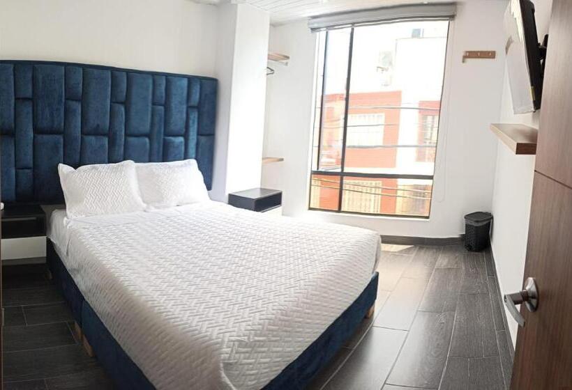Quarto Estandar, Everest Chia Oficial