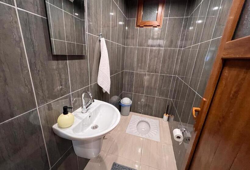 Апартаменты 1 Спальня Вид на Сад, Shen Home Life