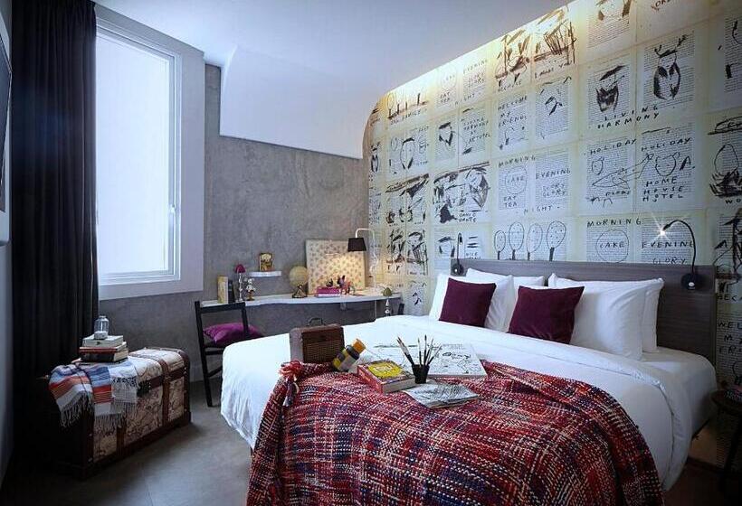 Студия Стандарт, Artotel Thamrin Jakarta