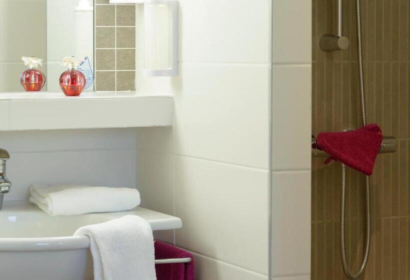 Номер Стандарт, Brit Hotel Reims Croix Blandin