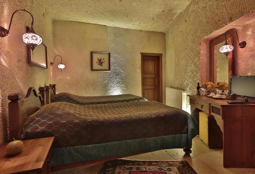 Номер Deluxe, Turkish Cave House