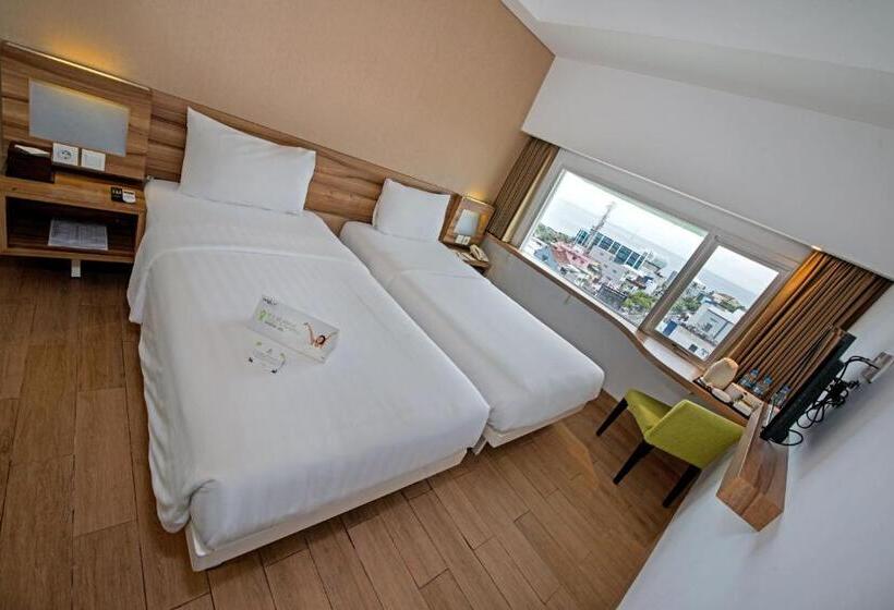 Номер Стандарт, Whiz Prime Hotel Balikpapan