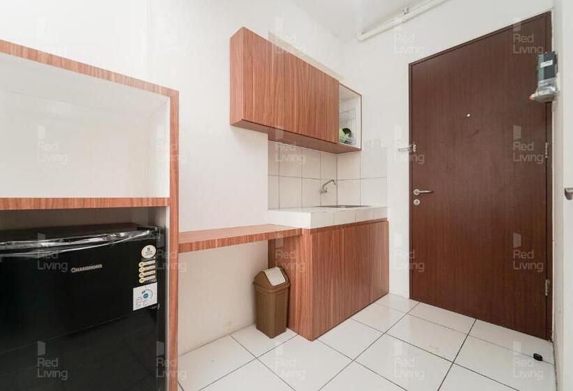 Студия Стандарт, Redliving Apartemen Riverview Residence   Alima View Tower Mahakam