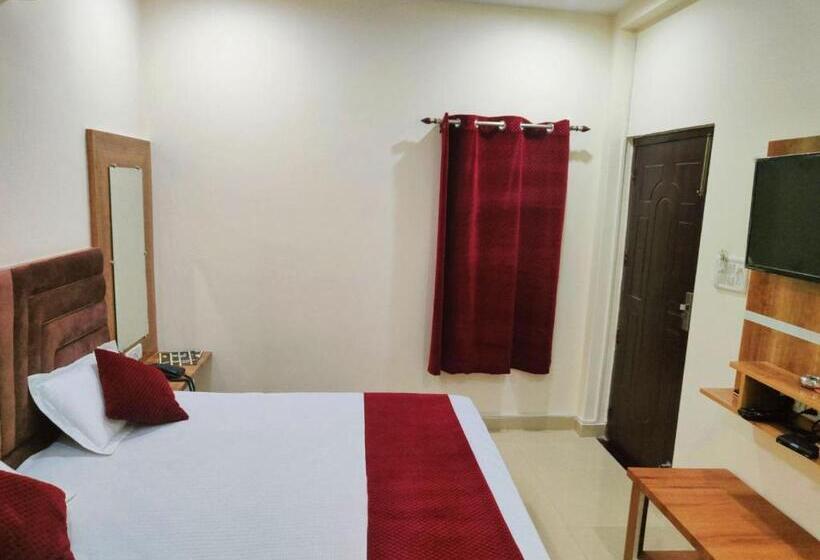 Номер Economy, Raj   Near Railway Station , Haridwar