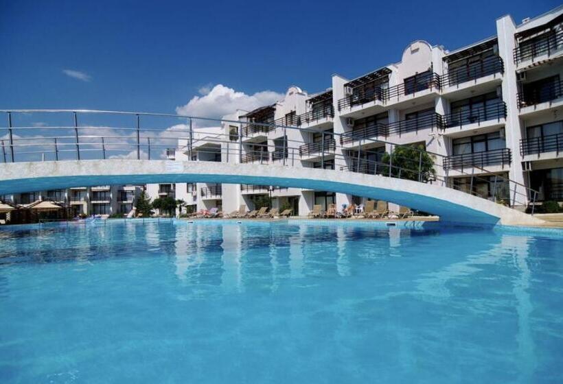 Апартаменты 1 Спальня с Террасой, Apartello⊛com Diamond   Private Apartments Near Marina Dinevi In Sveti Vlas