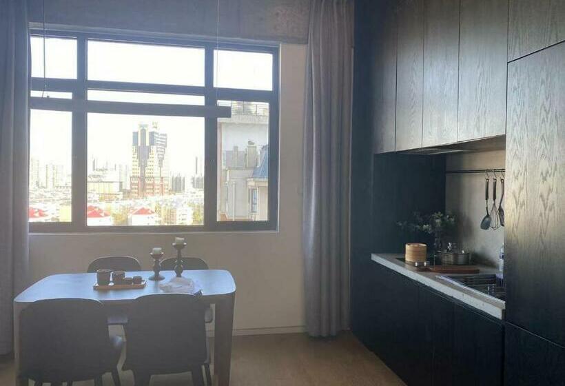 Студия Deluxe, Base Pusan Serviced Apartment  Shanghai New International Expo Centre
