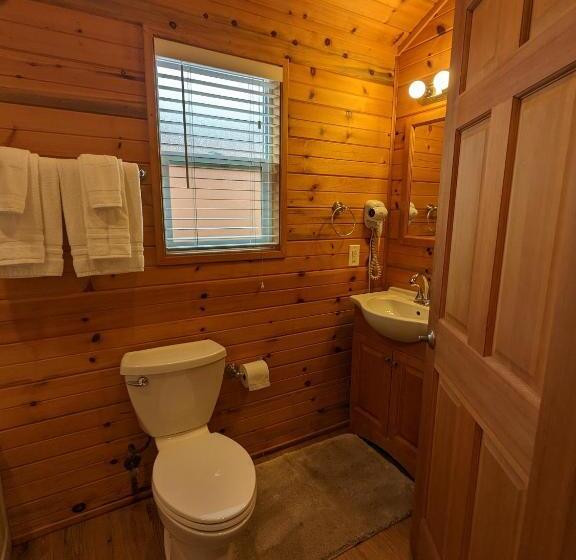 Номер Deluxe, Bridge Of The Gods Motel, Cabins & Rv Park