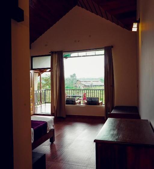 家庭间, Spring Fields Coorg New