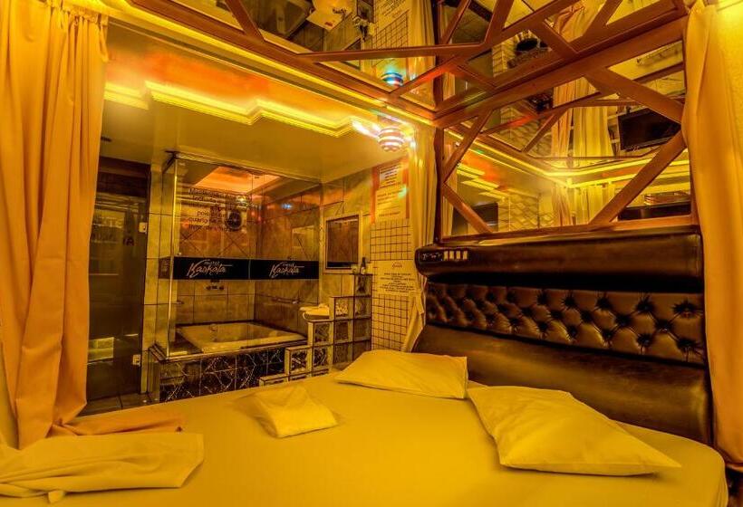 자쿠지 스위트, Motel Kaskata