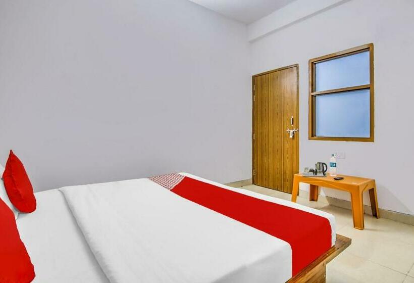 Трехместный Номер Классика, Flagship Dimond Hotel 2