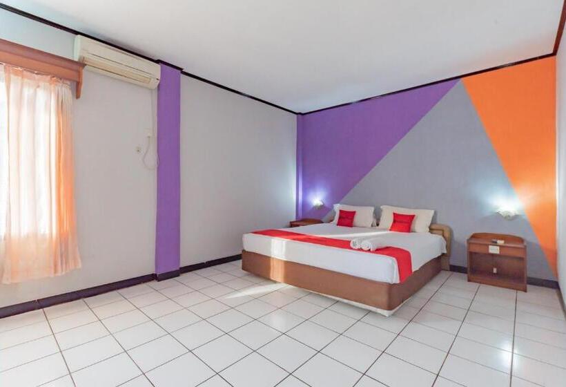 Номер Deluxe, Reddoorz Near Plaza Balikpapan
