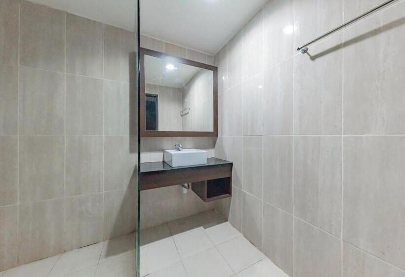 Номер Стандарт, Reddoorz Near Plaza Balikpapan