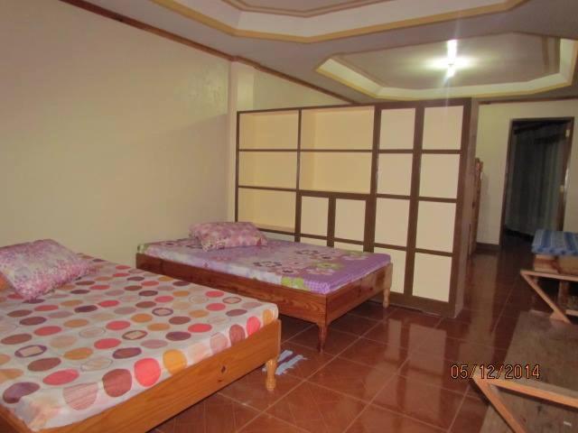 Кровать в Общей Комнате, Triple Js Inn Sagada