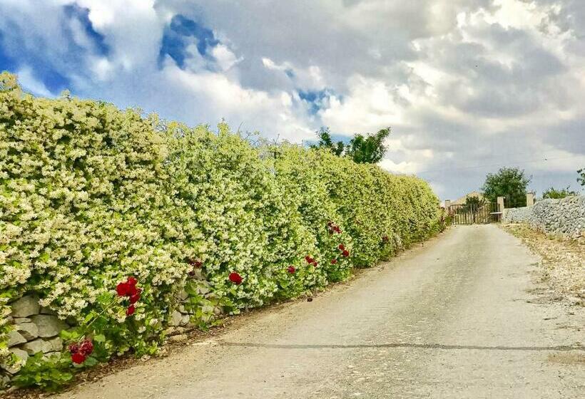 ویلای 1 خوابه, Villa Barone Alfieri   Pozzallo Rg