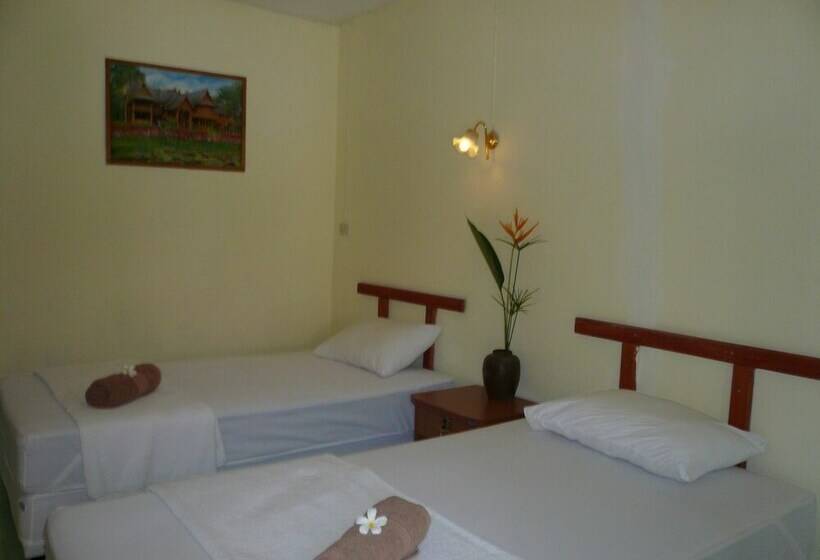 스탠다드 룸, Baan Lamai Resort