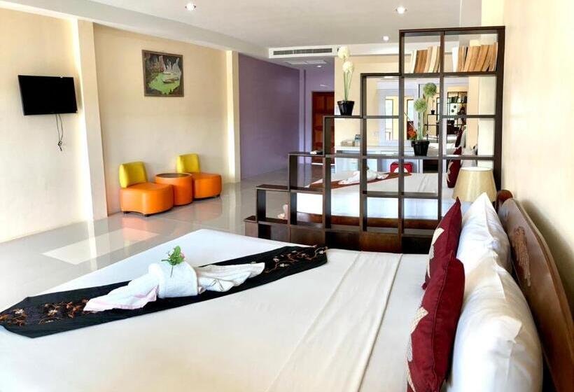 デラックスの４人部屋, Lanta Just Come