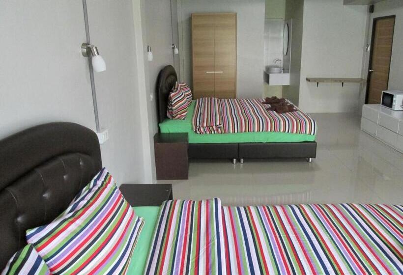 패밀리 룸, Pineapple Guesthouse