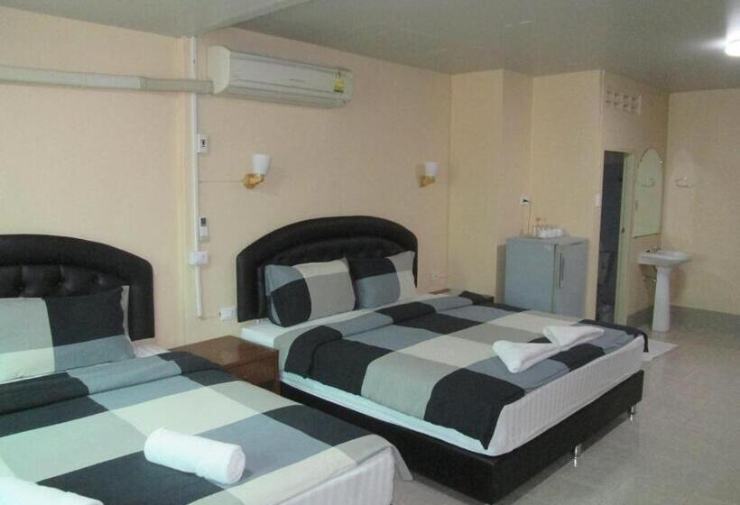패밀리 룸, Pineapple Guesthouse