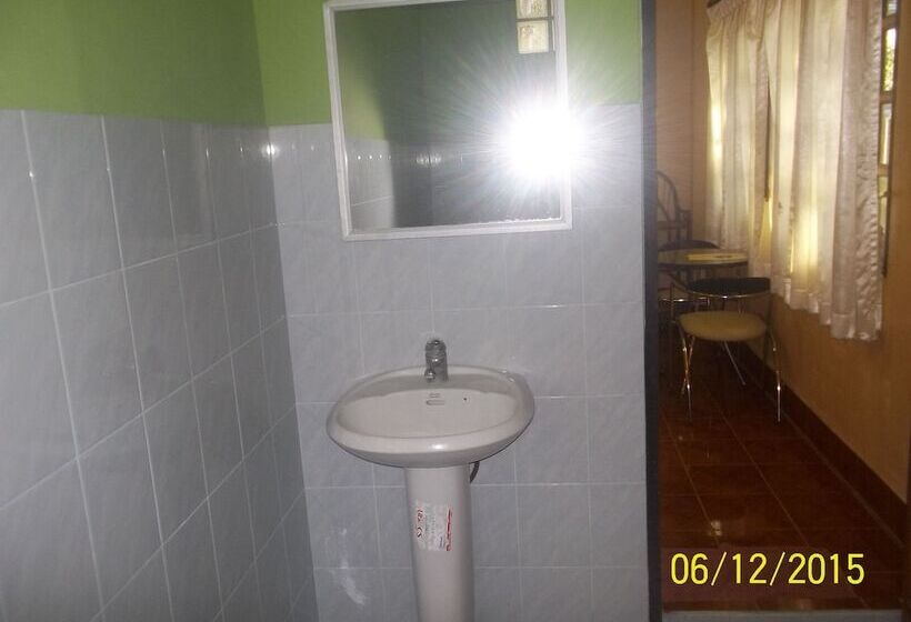 Номер Economy, Rin Beach Resort