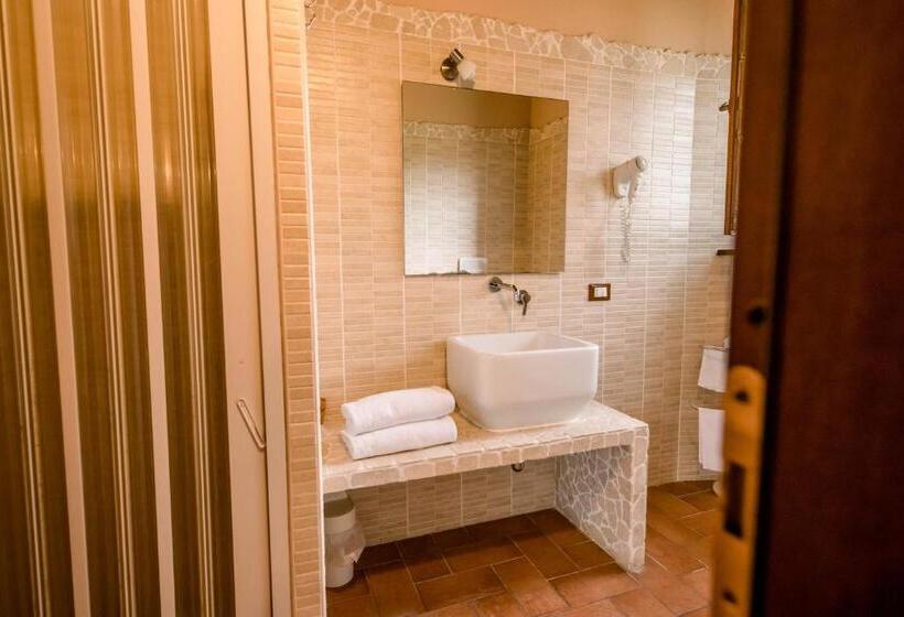 Номер Стандарт Трехместный, Agriturismo La Sena
