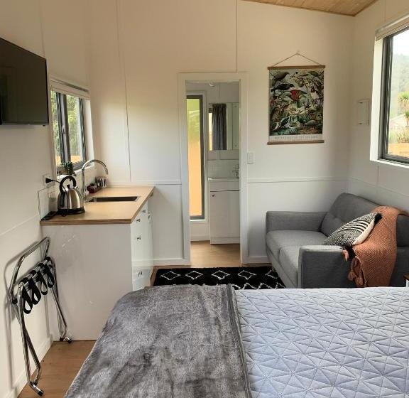스탠다드 룸 킹사이즈 침대, Blackball Tinyhouses