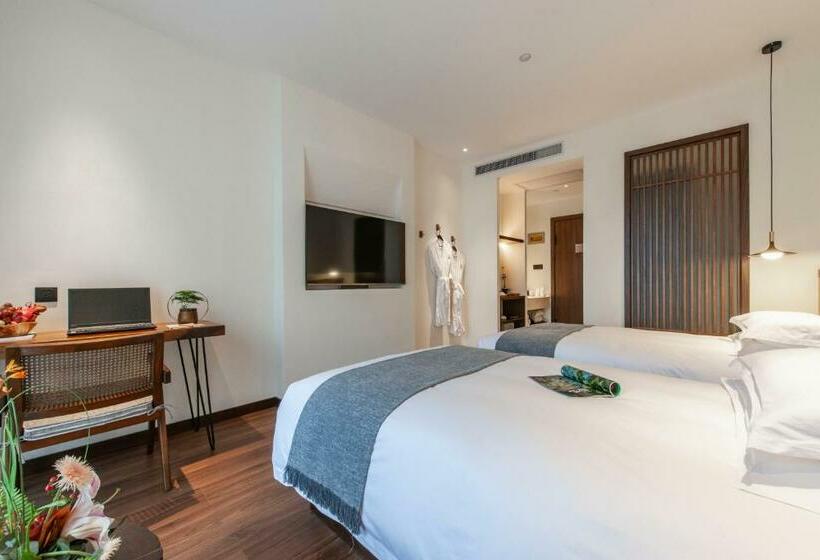 Quarto Deluxe, Liangyun Ssaw Boutique