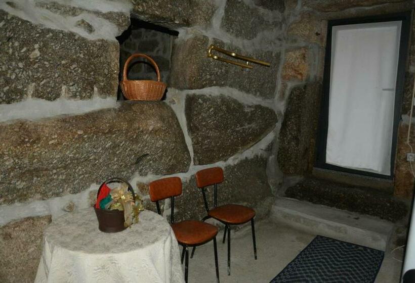 Casa 2 Dormitorios, Quinta Do Vale